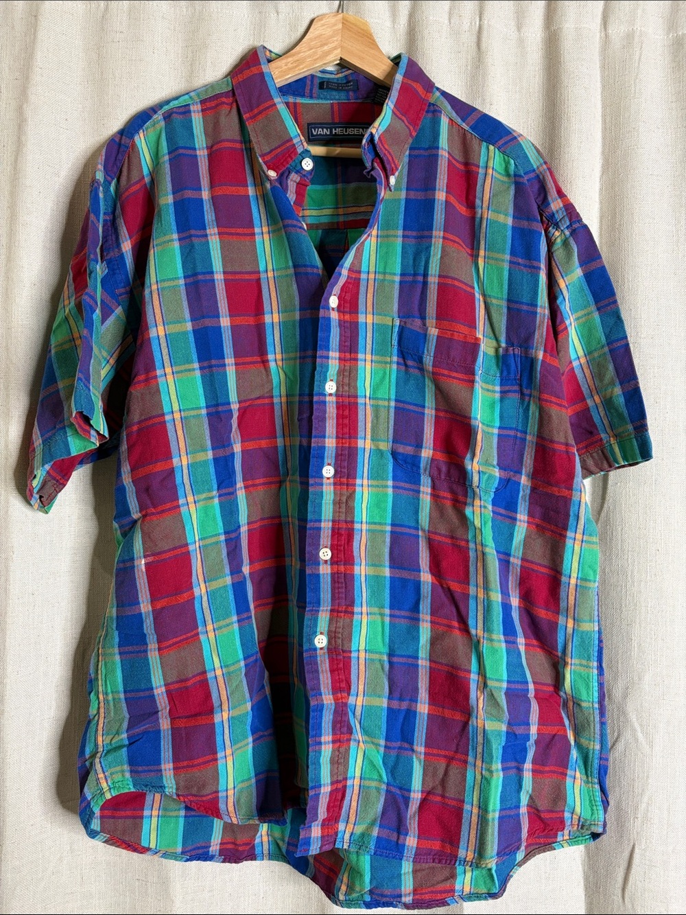 Van Heusen Multicolor Plaid Short-Sleeve Button-Down Shirt